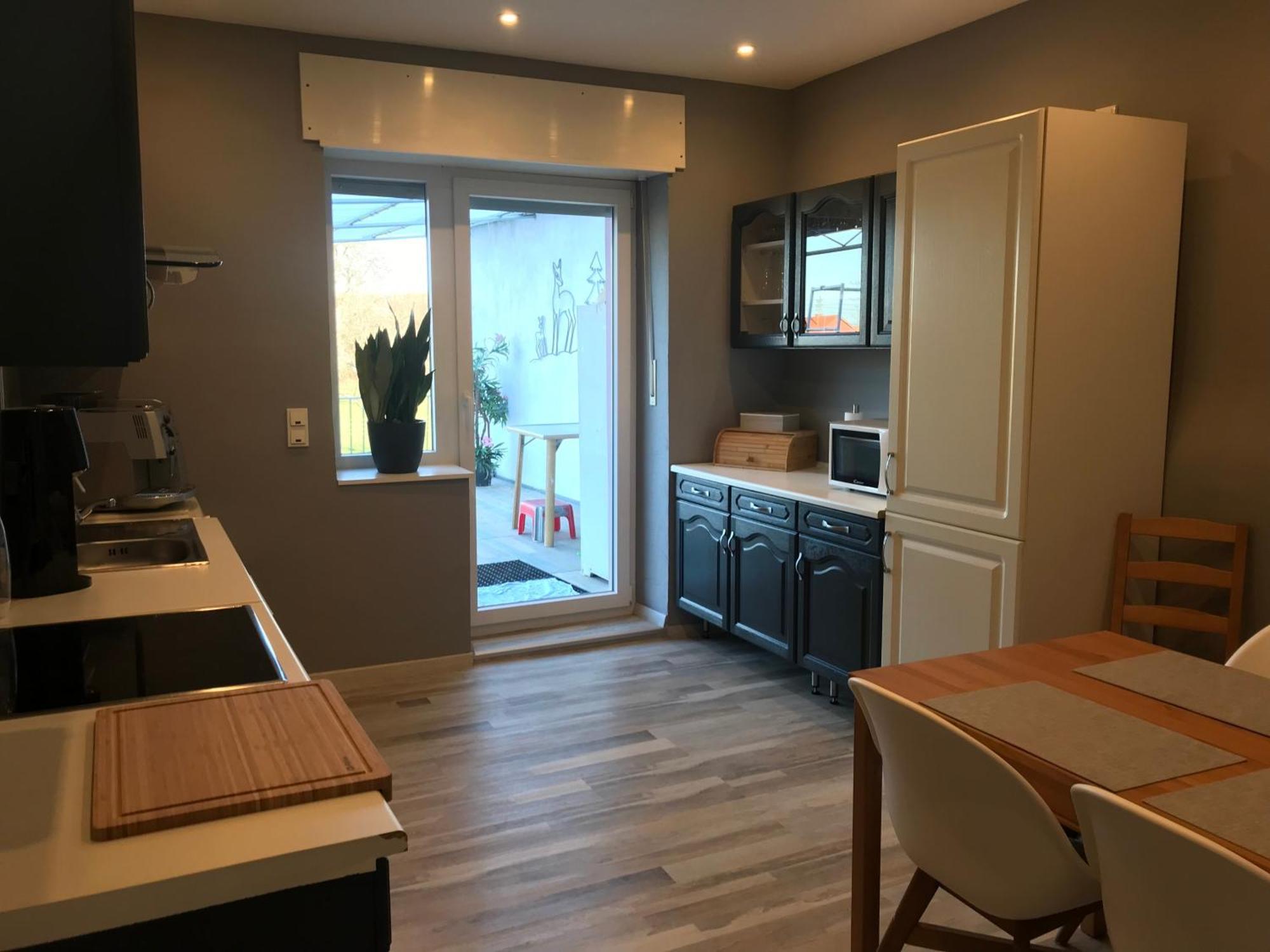 Appartamento Casa Bella Ella Vinningen Esterno foto